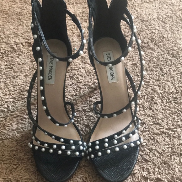 Steve Madden heels - Picture 1 of 1